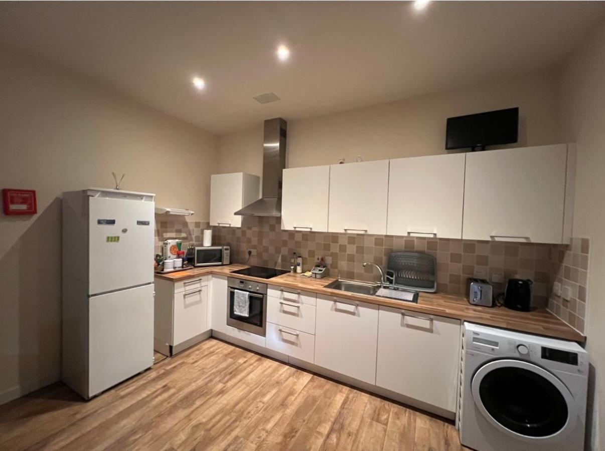 Aberdeen Stay Central 2 Beds Apartment Buitenkant foto