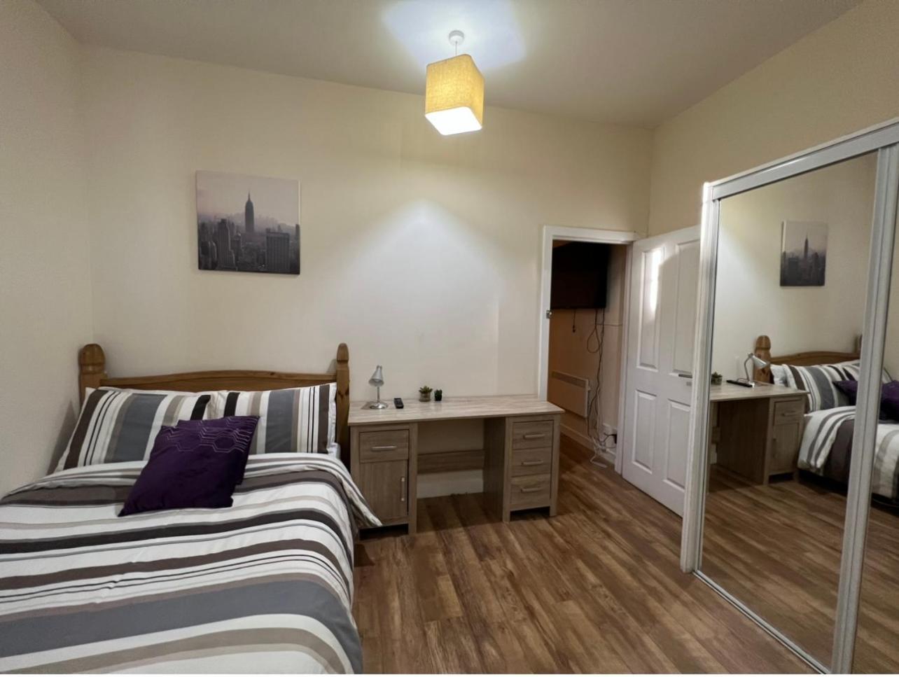 Aberdeen Stay Central 2 Beds Apartment Buitenkant foto